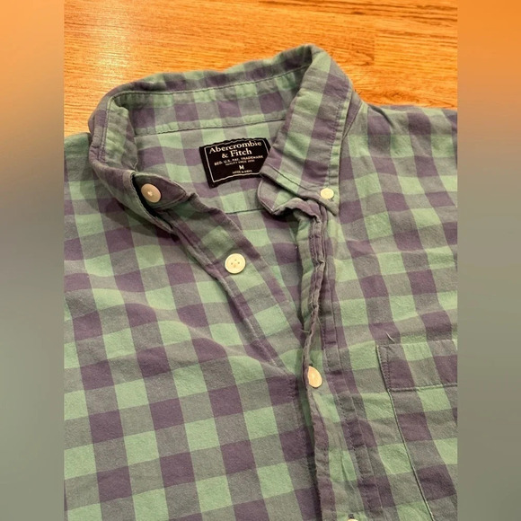 Abercrombie & Fitch A&F men button down short sleeve dress shirt size medium - Picture 1 of 7